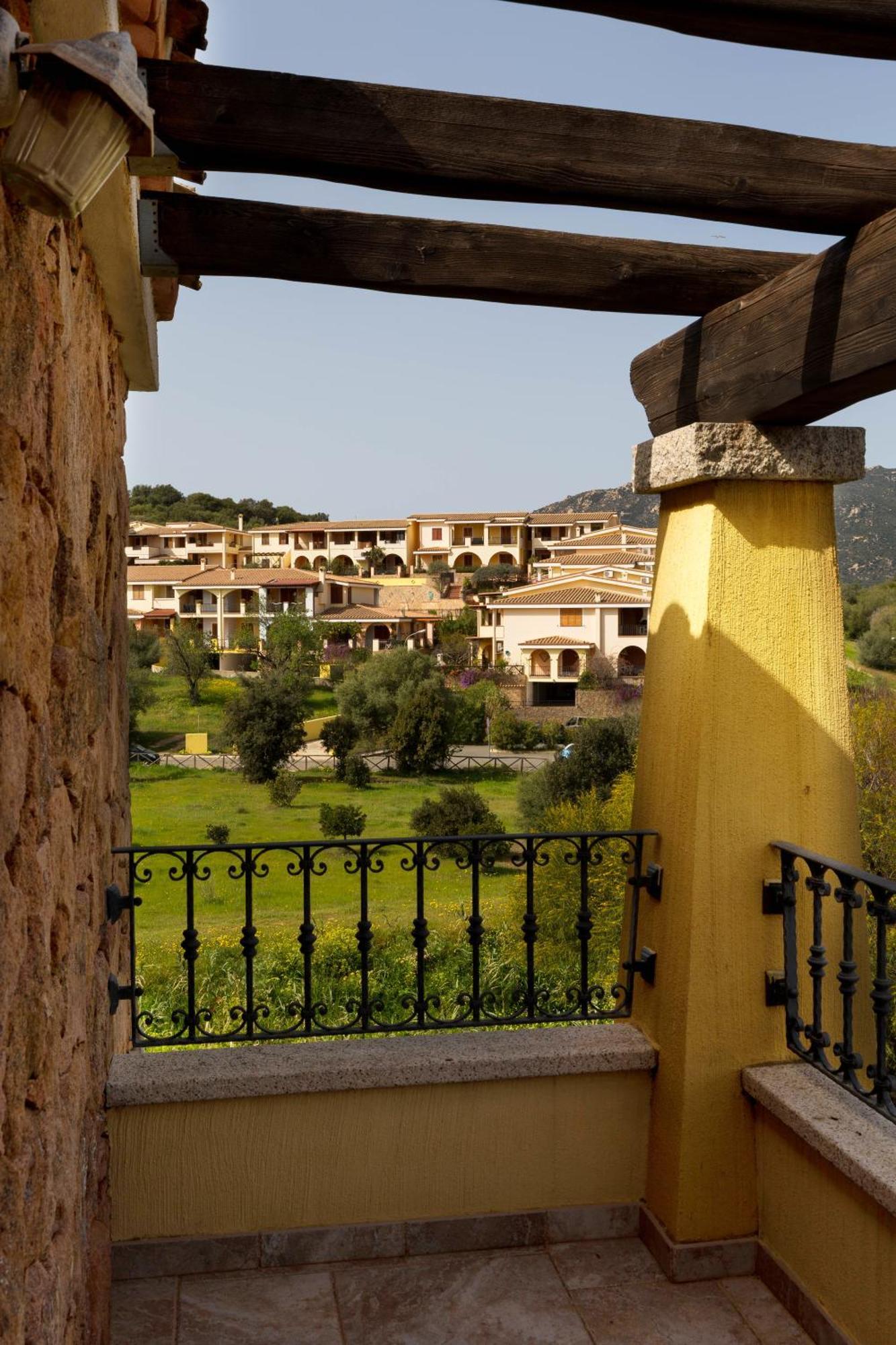 Hotel Sa Suergia Villasimius Εξωτερικό φωτογραφία