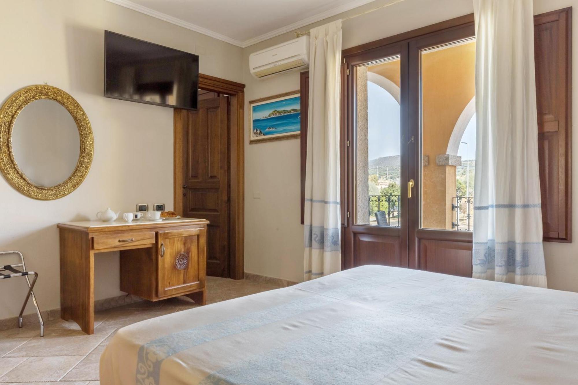 Hotel Sa Suergia Villasimius Εξωτερικό φωτογραφία