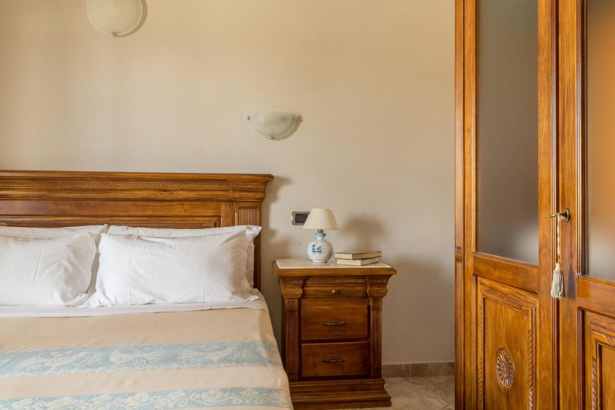 Hotel Sa Suergia Villasimius Εξωτερικό φωτογραφία