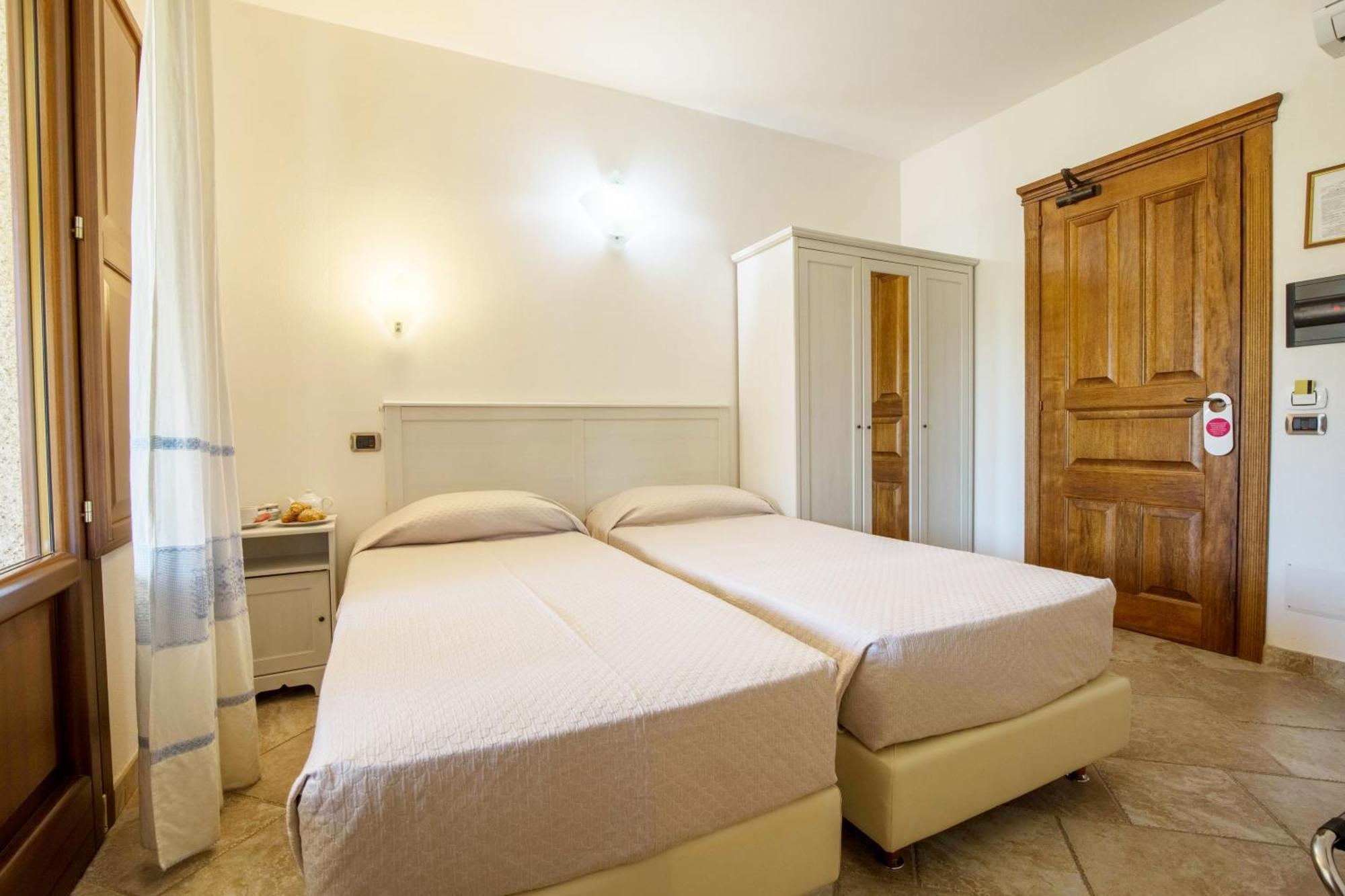 Hotel Sa Suergia Villasimius Εξωτερικό φωτογραφία